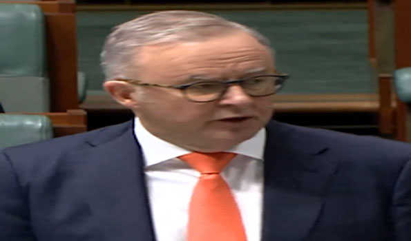 Australian PM apologises for Tourette Syndrome taunt