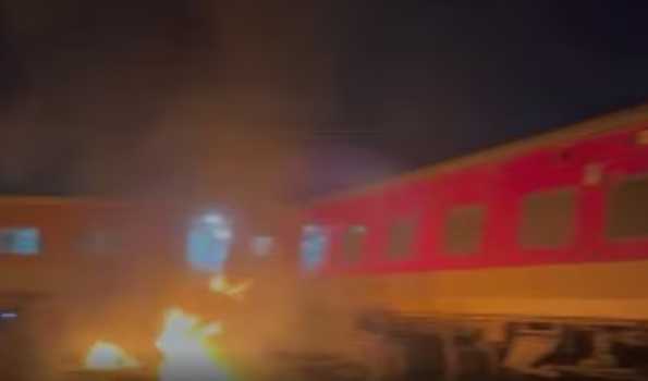 Train accident : two trains diverted, three injured shifted to hospital