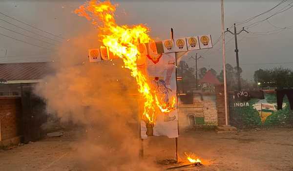 Dussehra celebrated with religious fervour in Srinagar