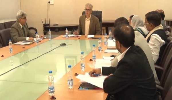 J&K Cabinet passes resolution seeking statehood