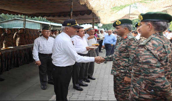 Western Command Army Commander felicitate War Heroes at ex-servicemen rally in Jammu