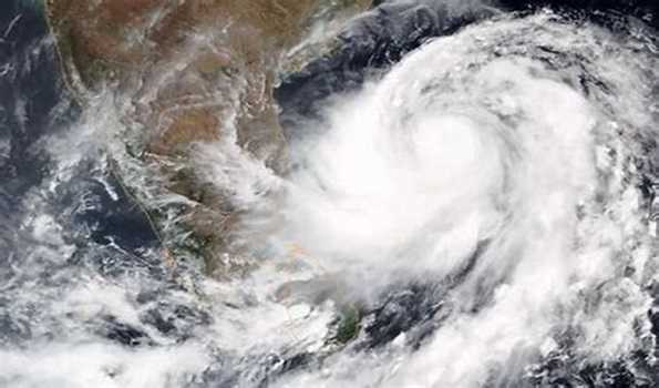 Authorities suspend Air and Rail traffic in Bengal given cyclonic storm DANA