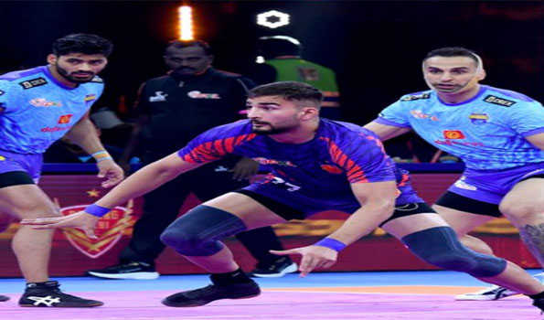 Dabang Delhi beat Bengal Warriorz 33-30 in Pro Kabaddi League
