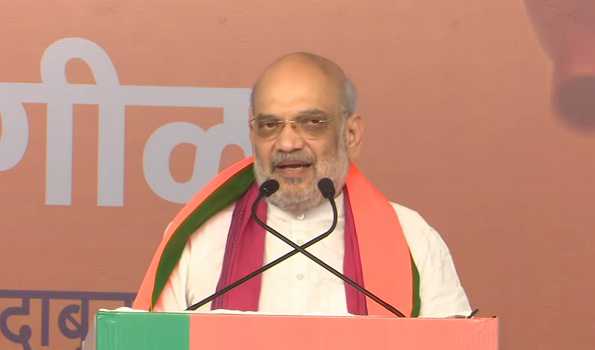 Maha: Amit Shah takes swipe at Congress over its 5 promises