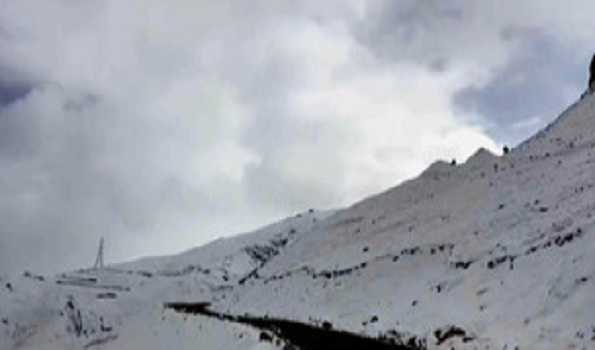 Kashmir higher reaches to receive snow during next 24 hours: MeT