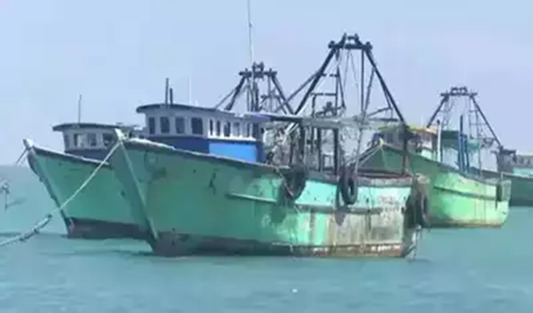 Sri Lankan Navy arrests 23 TN fishermen for illegal poaching