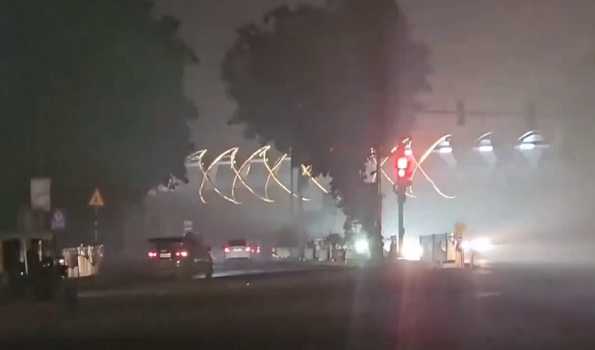 Thick smog envelops Delhi-NCR as air quality deteriorates