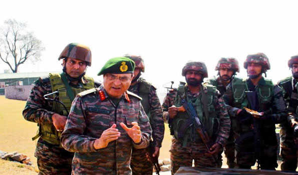 J&K: GOC White Knight Corps reviews security in Poonch