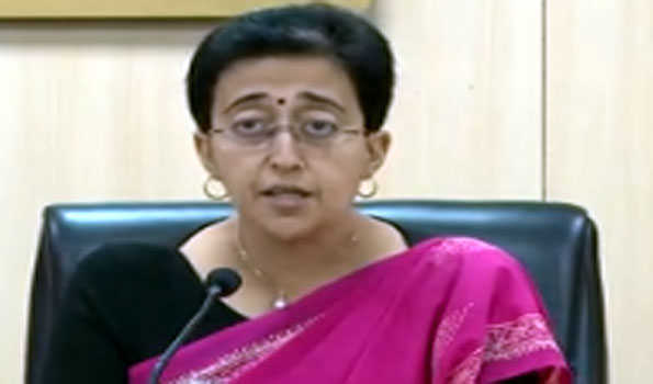 Delhi schools suspend physical classes amid poor air quality