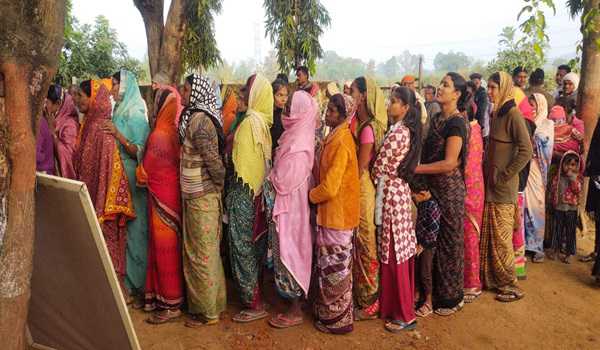 Maha Assembly polls: Over 65 pc votes polled till 6 pm