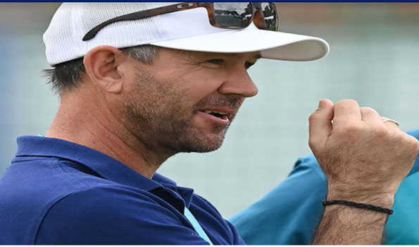 Ponting challenges Shastri series forecast