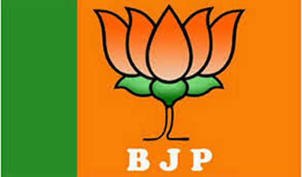 BJP leads on 5 seats in UP by-poll, SP on 3 seats