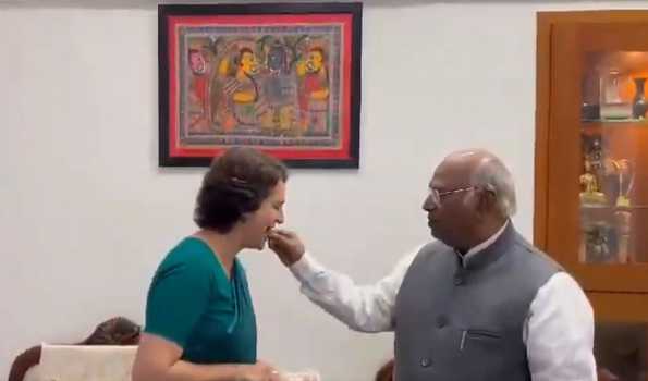 Priyanka will be  powerful voice for Wayanad and nation in Parliament: Kharge