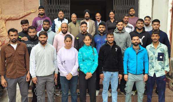 21-member J&K wrestling team named for Senior National Championship