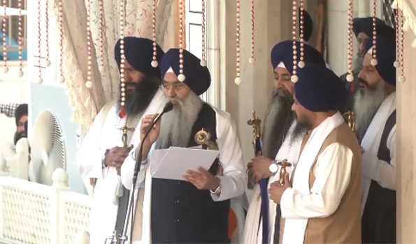 Punjab: Akal Takht withdraws award given to PS Badal