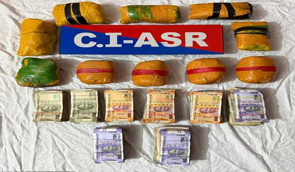 Punjab: Counter Intelligence team apprehends three with 5kg heroin and drug money