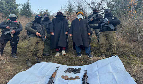 J&K Police arrest two OGWs of LeT, arms and ammunition recovered in Kulgam