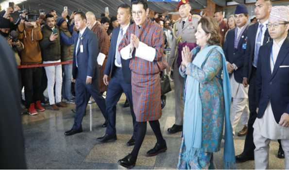 Bhutan King visits Buddhist shrines in Nepal on way back from India
