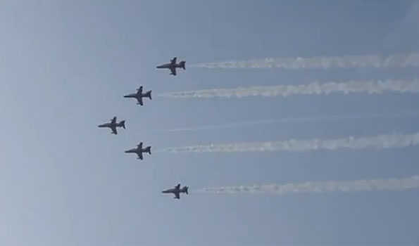 Suryakiran aerobatic team dazzles Hyderabad with spectacular airshow