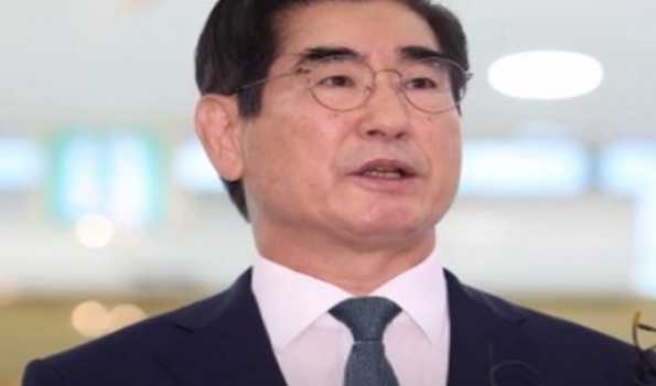 Ex-South Korean Defence Minister attempts Suicide: Reports