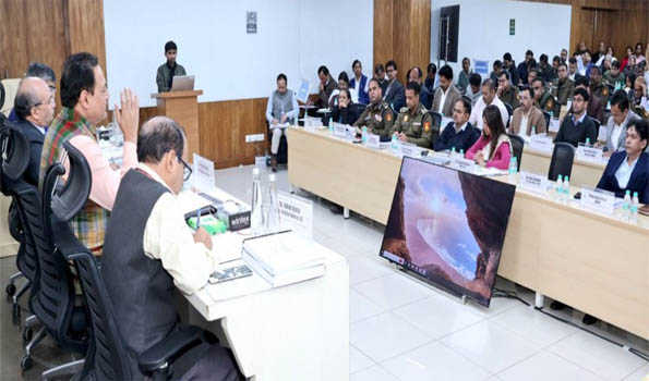 ECI reviews poll preparedness for Delhi assembly elections