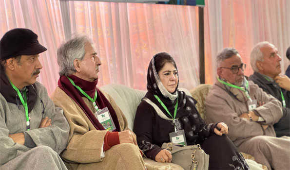 PDP General Council vows to continue its struggle for restoration of Special Status for J&K