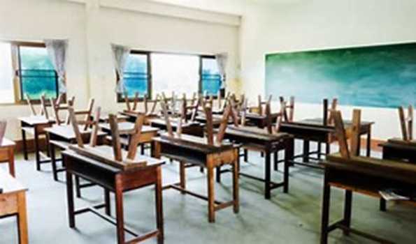 Delhi schools shift to hybrid mode for classes up to V amid rising pollution