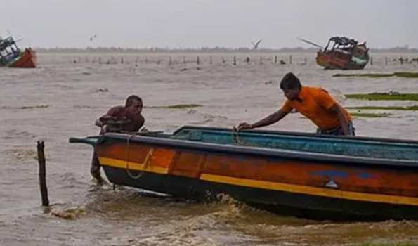 Odisha: 17 fishermen held for catching fish inside no fishing zone of Gahirmatha sanctuary