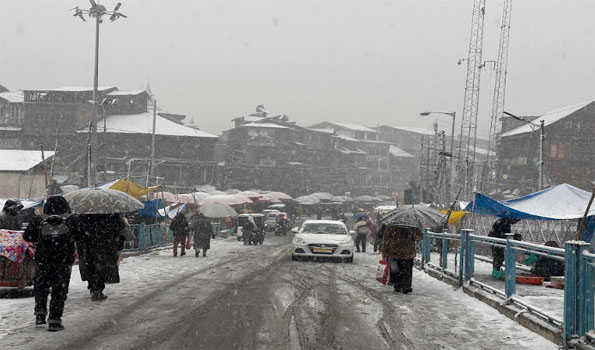 Kashmir plains receive first snowfall of season, ending a long dry spell
