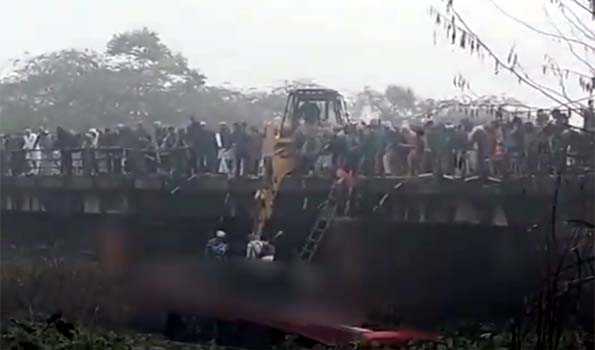 Punjab: Five passengers die after a bus falls into a drain