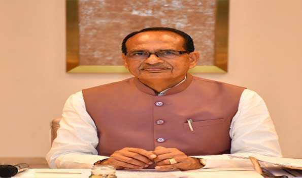 Union Min Shivraj Singh Chouhan reviews Rural Dev works, assures all support to TN