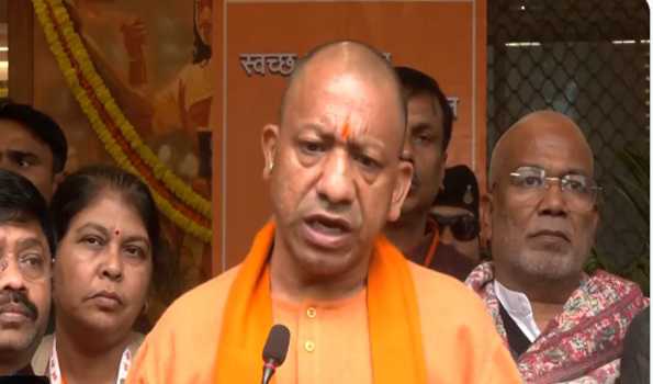 No protocol on  main bathing day: Yogi
