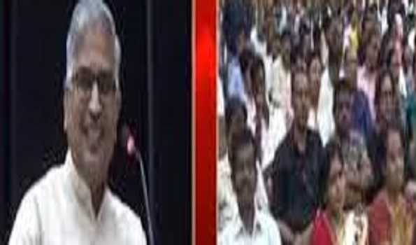 Angry over budget, govt. employees threaten nationwide strike on Feb 16