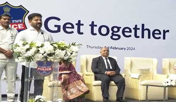 Telangana CM wows reconstruction for the state