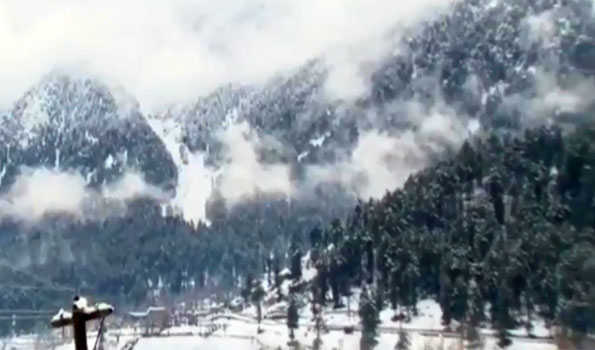 Avalanche warning issued for 8 J&K districts