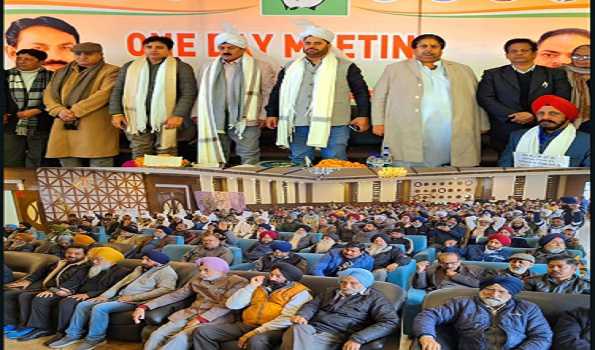 AICC leader Solanki hits out at Modi govt over false promises