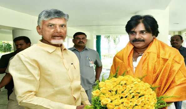 AP: Pawan Kalyan meets Naidu, discusses about seat sharing