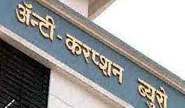 Telangana ACB nabs Revenue Inspector accepting Rs 30,000 bribe