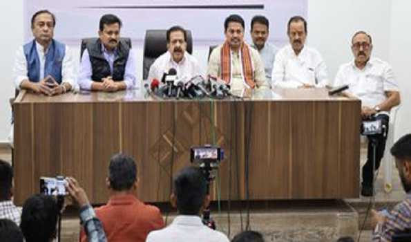 Congress leader attacks Maha Govt over law & order situation