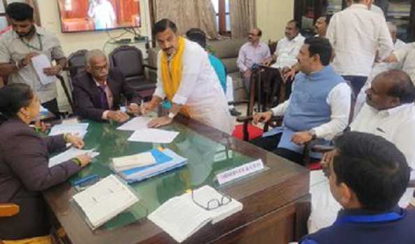 RS polls: NDA fields additional candidate to surprise Karnataka Cong