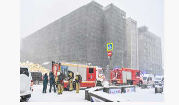 Fire in central Moscow expands to 1,500 square meters