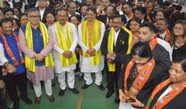 70 lawyers join BJP in Tripura
