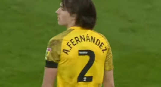 Ex-Uruguay midfielder Fernandez retires