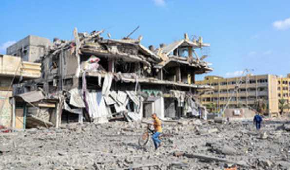 At least 40 killed in Israeli attacks on central Gaza: sources