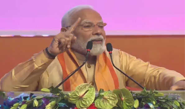 Uttar Pradesh culture has been changed from red tape  to red carpet: Modi
