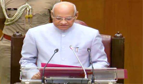 Governor addresses special session of Maha Assembly