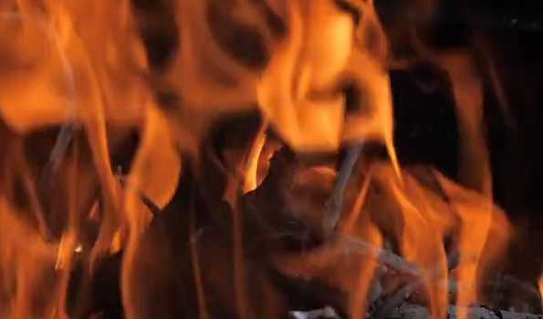 Bengal: Foam-stacked godown gutted at Jamuria, Burdwan, no casualty