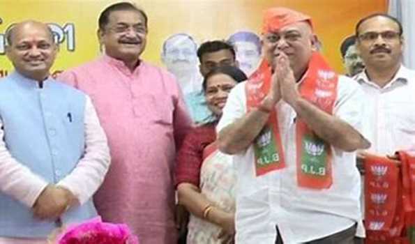 Former BJD Minister Debasis  Nayak joins BJP