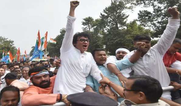 Odisha Congress Gherao State Secretariat on corruption, unemployment, crime against women