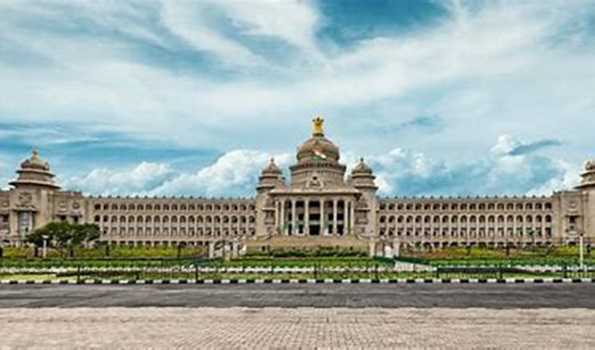 K'taka BJP MLAs protest at Vidhana Soudha over pro-Pak sloganeering by Cong supporters